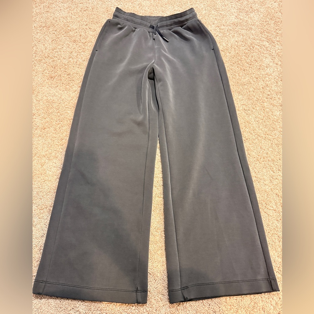 All In Motion Airy Sleek Black Wide-Leg Pants Size L(10/12)